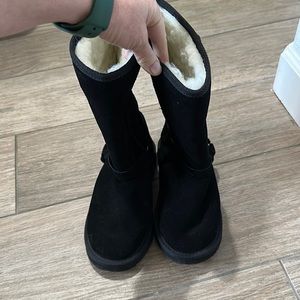 EUC, warm boots, size 7 black